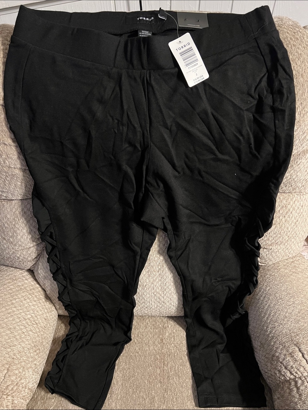 torrid Black Ruched Side Capri Leggings for Kids